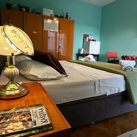 Hotel Soba Za Odmor Nika à Kaštela Extérieur photo